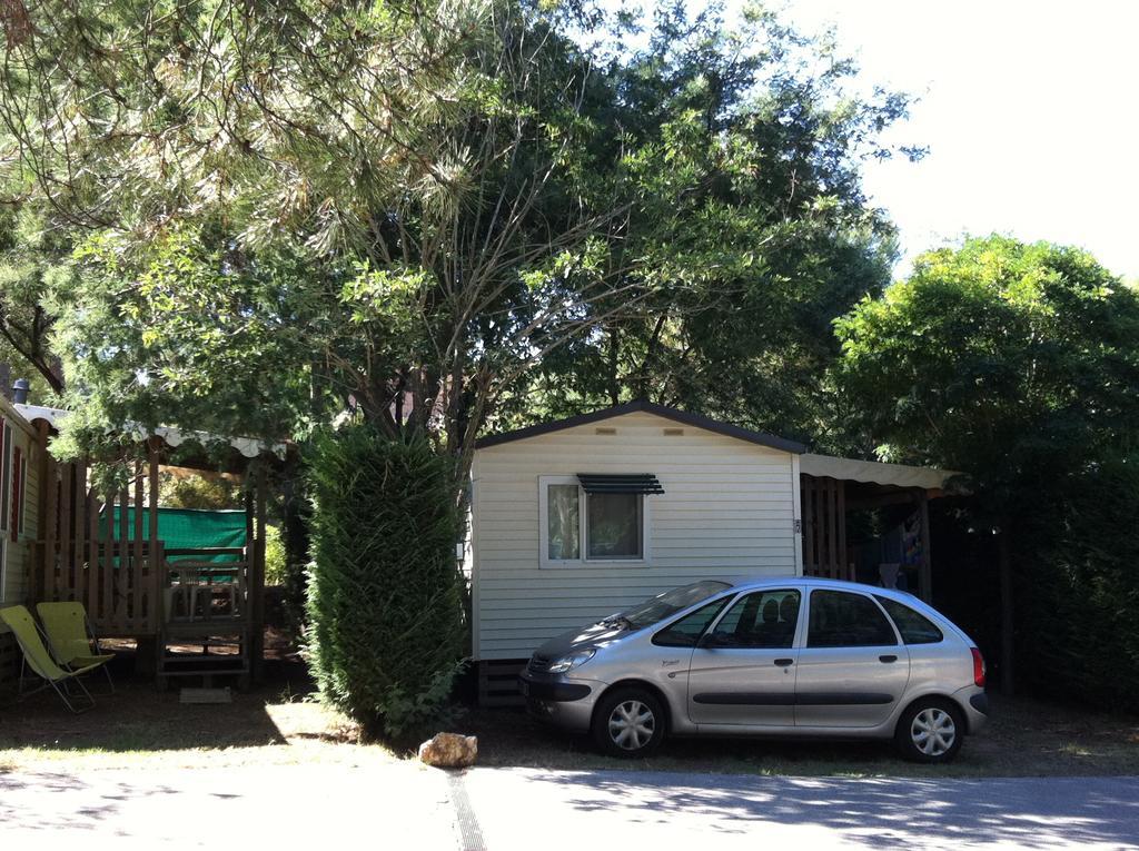 Camping Lou Cabasson Bormes-les-Mimosas Exterior photo